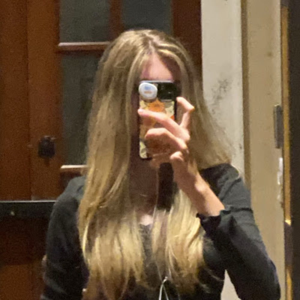 Meet your Posher, Amelia